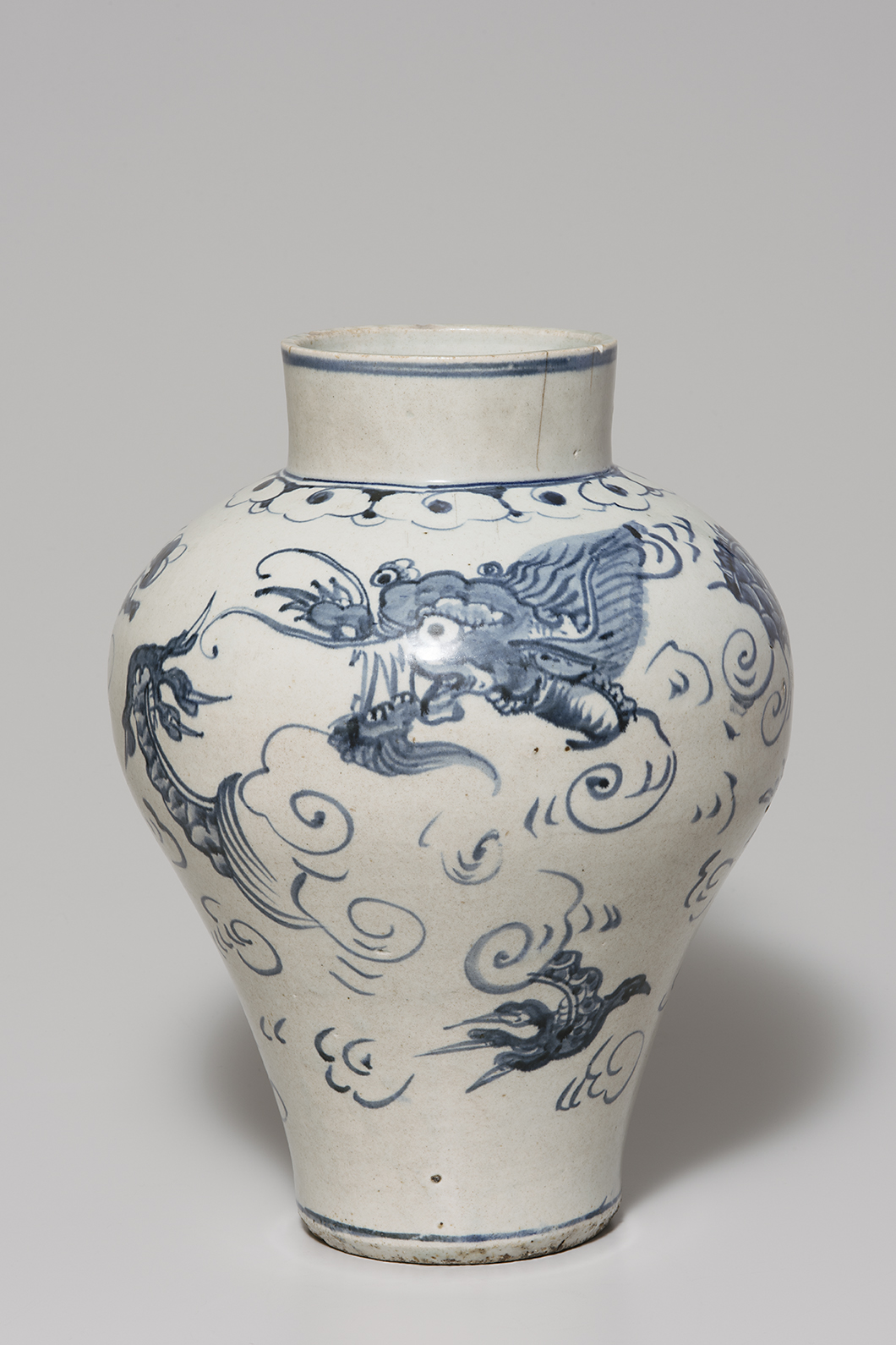 dragon vase