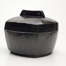 <a href="https://spencerartapps.ku.edu/collection-search#/object/41566"><i>covered vessel</i> by 김익영/金益寧 Kim Yik-yung</a>